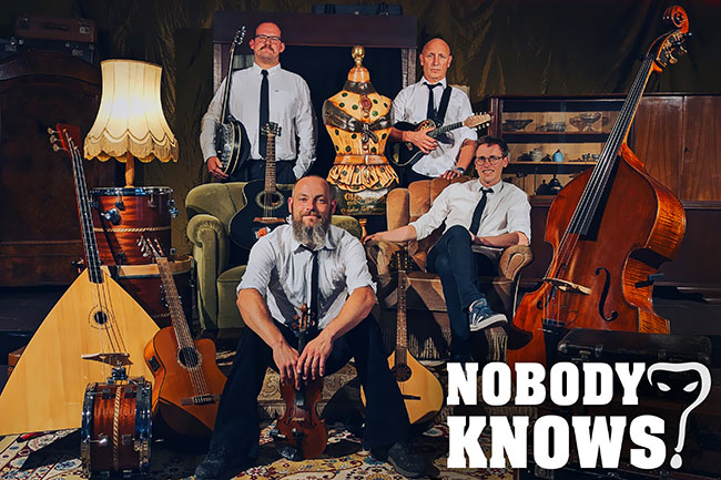 „Nobody Knows“ – PflanzenEck bei Nacht