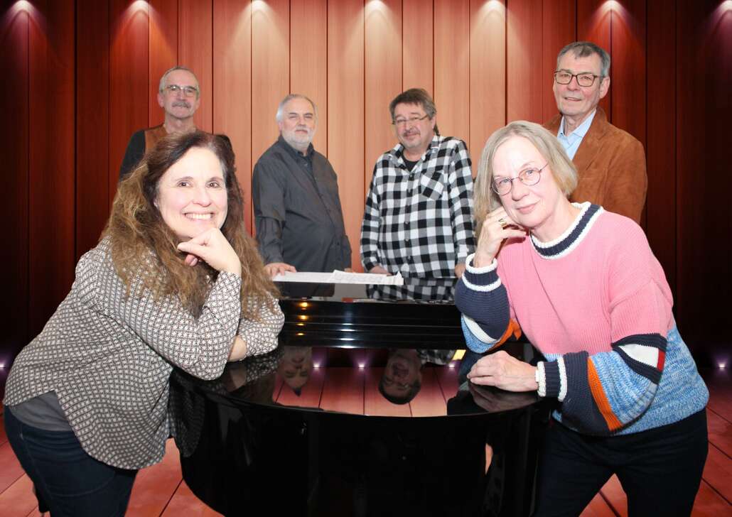 „Neu Heimat Norden“ – PflanzenEck bei Nacht