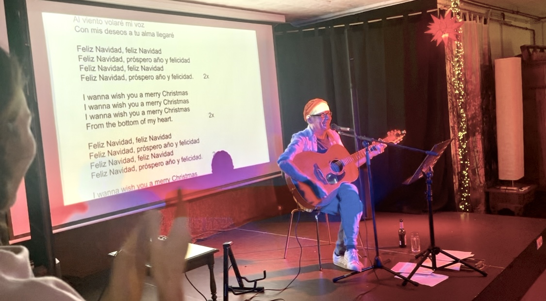 „Cozy Christmas Concert“ – PflanzenEck bei Nacht